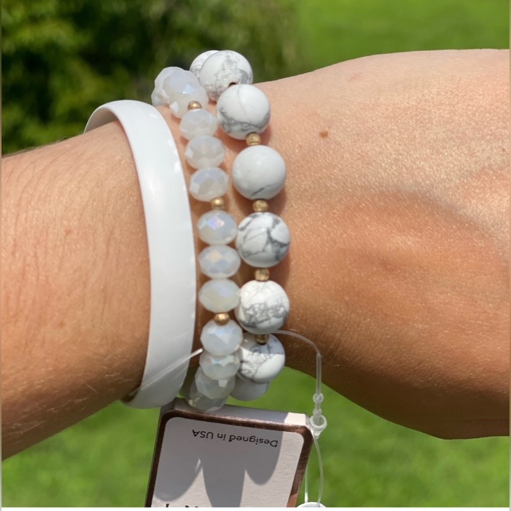 Bracelet Set with built in charger 🔌